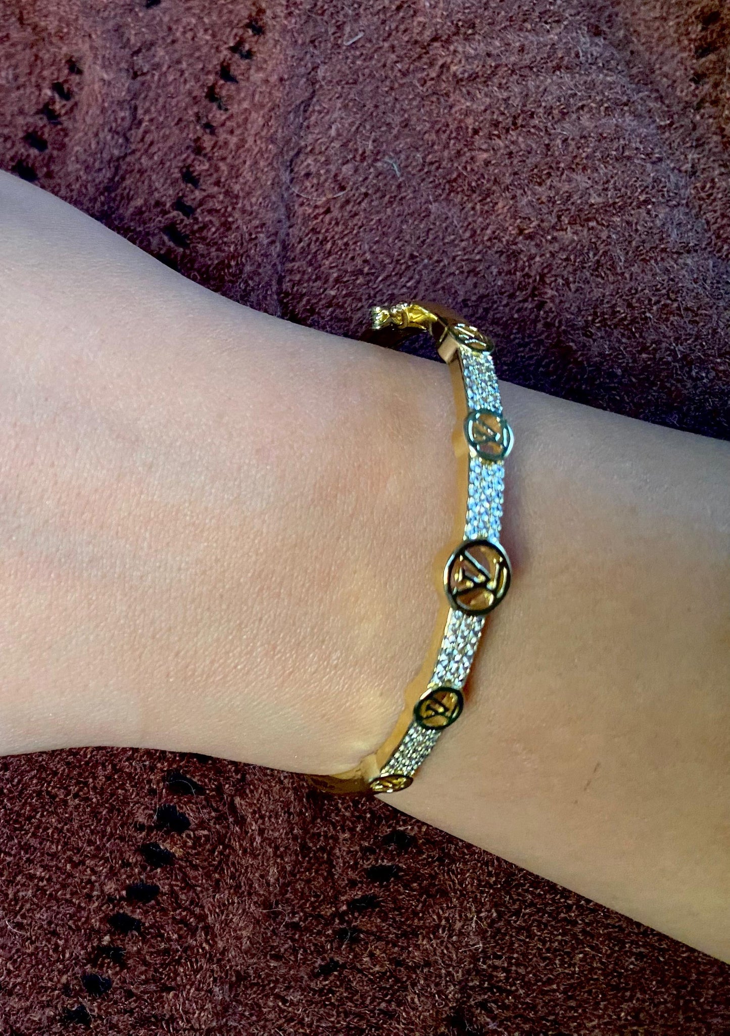 Gold plated bangle